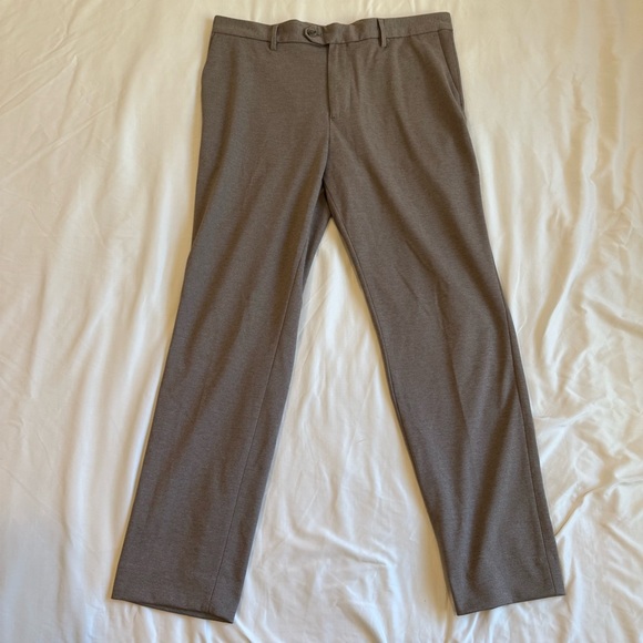 Banana Republic Tailored Fit Knit Trousers - Picture 3 of 11